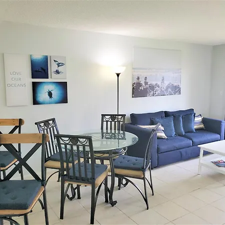 A1A Brownwaves Apartment